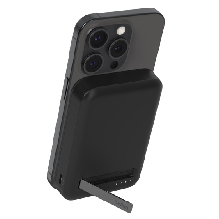 Belkin BoostCharge Pro 8k mAh Magnetic Power Bank With Qi2 + USB-C Cable (1M) -