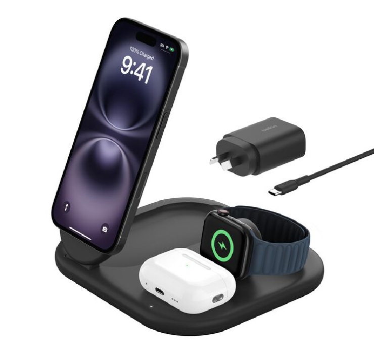 Belkin BoostCharge 3-in-1 Magnetic Foldable Qi2 Wireless Charger 15W + 36W Wall